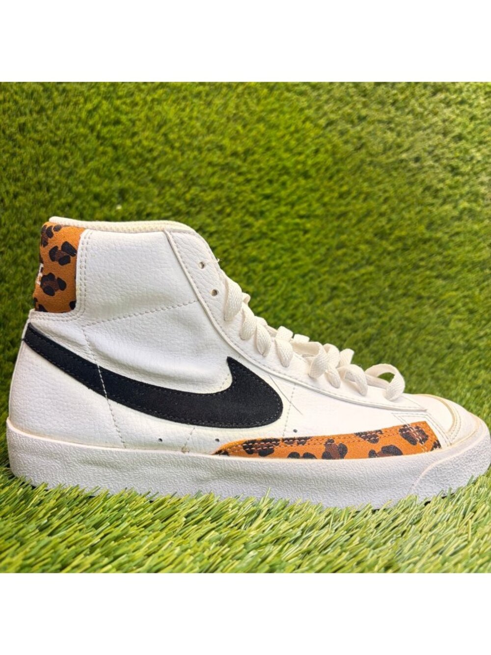 Nike Blazer Mid '77 White Leopard Boys Size 7Y Athletic Leather Shoes Sneakers